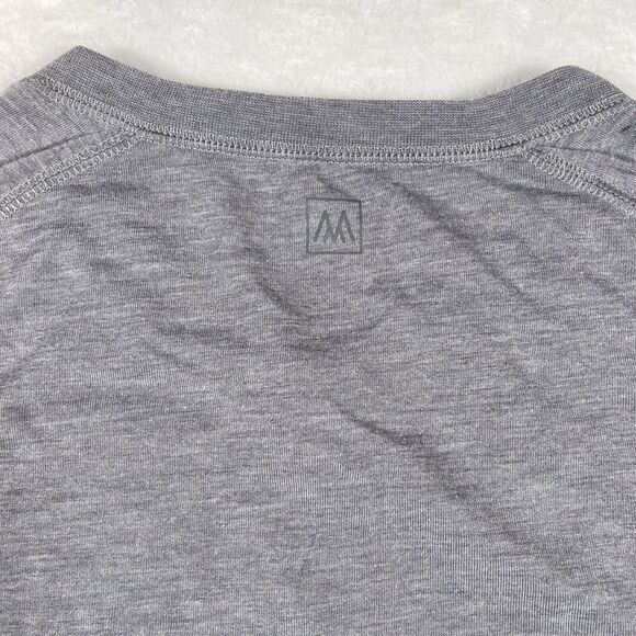 Mizzen+Main Gray Long Sleeve Henley - Picture 4 of 6